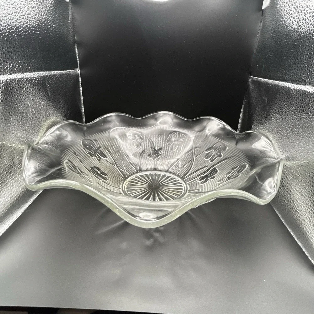 Herring Bone and Iris Depression Glass Fruit Seving Bowl Scalloped Edge 11